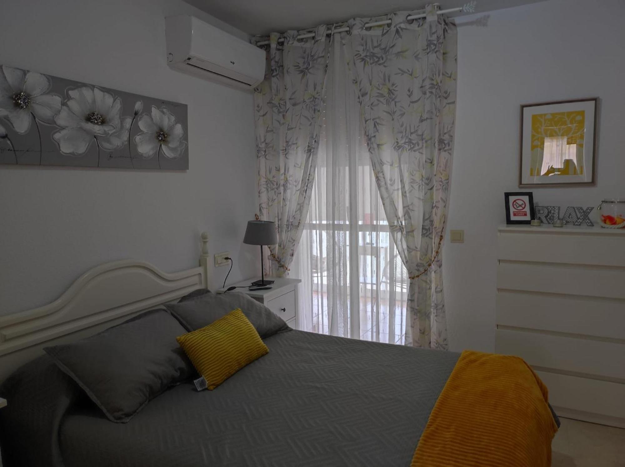 Apartamento Al Lado De La Playa Fuengirola Bagian luar foto