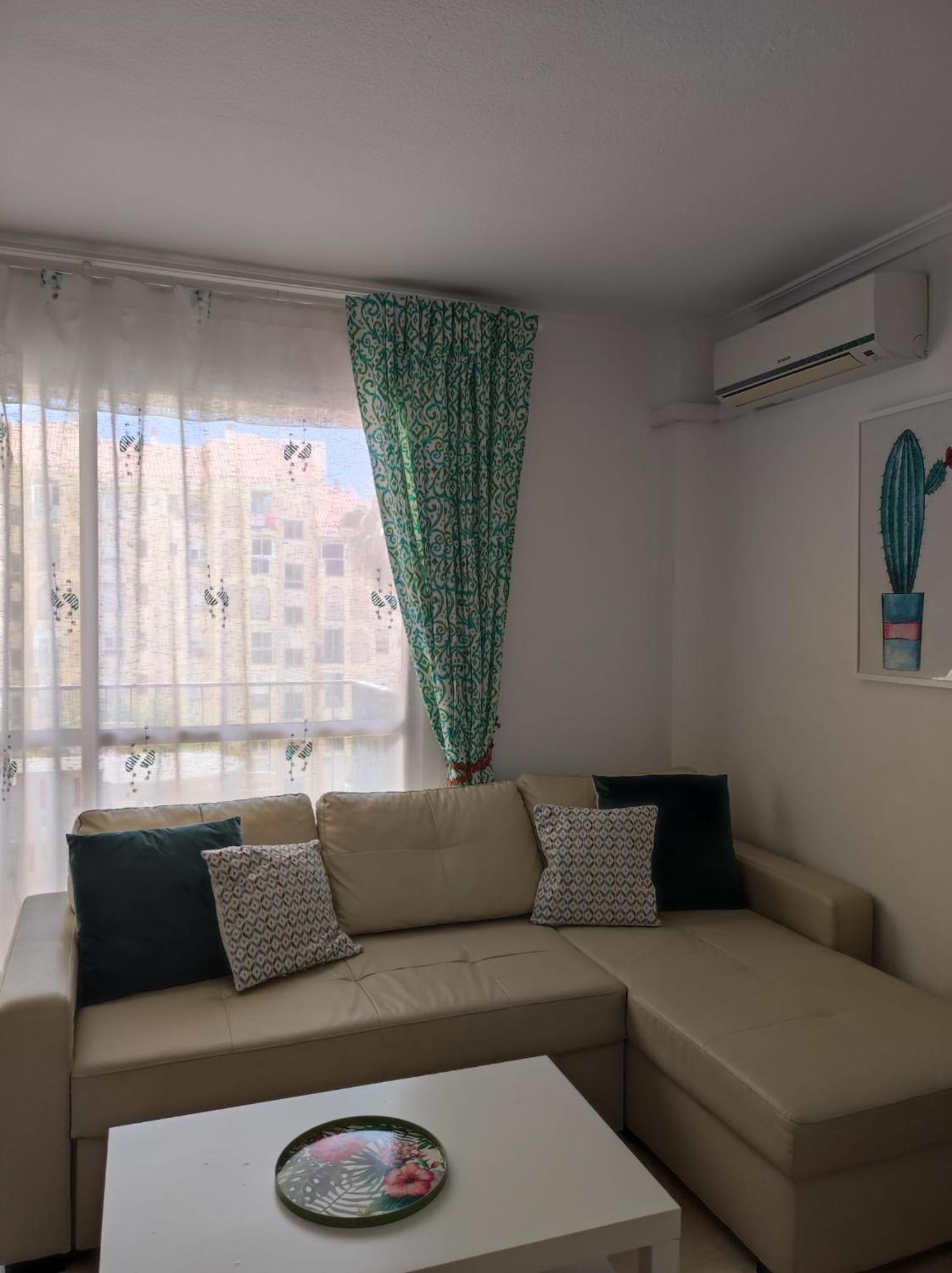 Apartamento Al Lado De La Playa Fuengirola Bagian luar foto