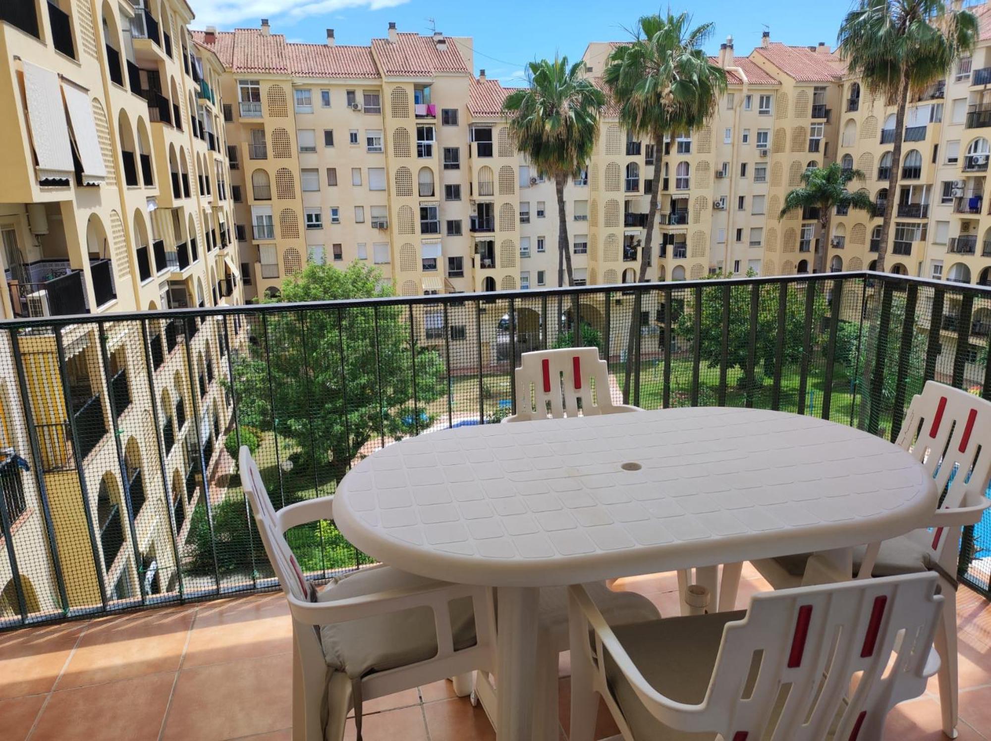 Apartamento Al Lado De La Playa Fuengirola Bagian luar foto