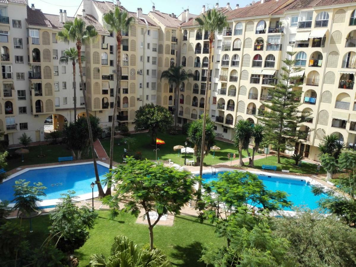 Apartamento Al Lado De La Playa Fuengirola Bagian luar foto